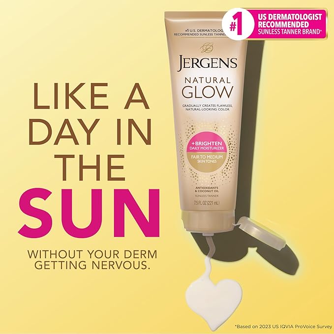 Jergens Natural Glow Self Tanner Body Lotion, Sunless Tanning, Fair to Medium Skin Tone, Daily Moisturizer with Coconut Oil, Vitamin E and Antioxidants, 7.5 Oz